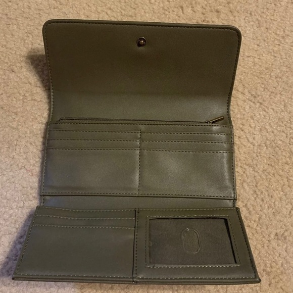 Wallet - Picture 2 of 3